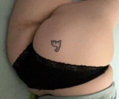 Little Rock Female Escort — 5'5 Short Curly Hair - Image 6