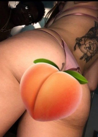 Lina in San Diego — GFE, DFK, role play & fetish, video call content too - 1