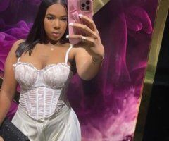Charleston escorts - Latina dulce y discreta en Charleston, lista para consentirte