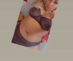 Chicago escorts - Chicago Female Escort — 2 Girls Special Tonight (27)