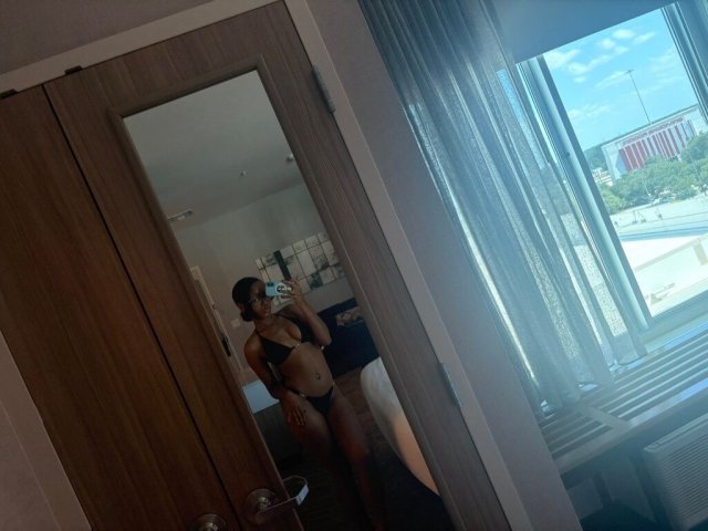 Baltimore Female Escort — FaceTime & In/Outcall - 1