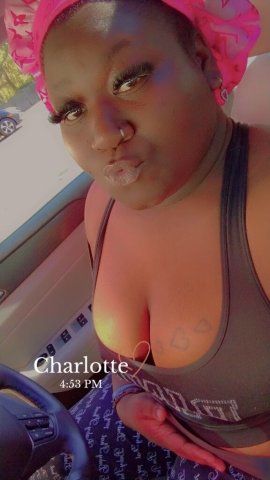 North Jersey Female Escort — $20 Video Calls, $25 Content Bundle - 1