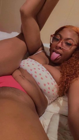 Augusta, Georgia Female Escort — Flirty Conversation & Playful Vibes - 1