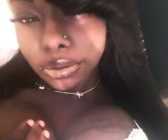 Miami Female Escort — Outcalls and Car Date - Image 3