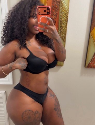 Dream in Birmingham, AL — Female Escort for Quick Visits, Hourly, & Fetish Play - 1