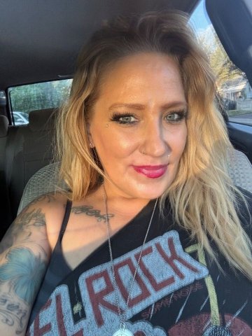 Outcall or car dates — body rub head to toe or 1 on 1 - 1