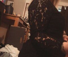Tacoma WA Female Escort — In-call, duo arrangements, vehicle + extras - Image 4