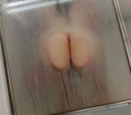 Squirting Queen   (BBW) - 1