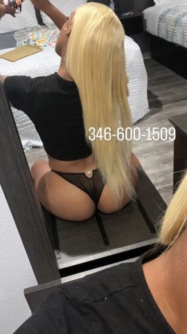India — Sexy Wet Mixbreed  Longer Sessions - 1