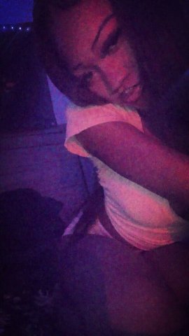 Las Vegas 18-Year-Old Ready for Car Dates, Outcalls, or In-Calls - 1