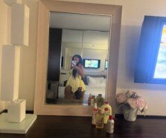 Los Angeles escorts - Exotic Princess  — Latina & Asian Mami Escort (Foot Fetish)