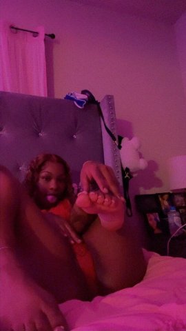 Inland Empire Female Escort — FaceTime Shows & XXX Exclusives - 1