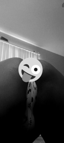 Thicc Brown Female Escort — One Night Only - 1