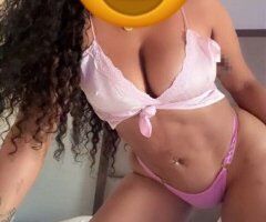 North Jersey escorts - Latin brunette escort — privada, discreta y delicada (North Jersey)