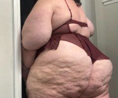 Queen BBW First Visit — GFE, Custom Content, Nuru Massage w/ Happy Ending - Image 2