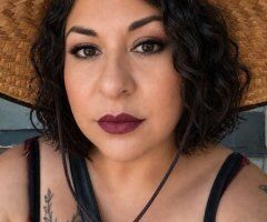 Los Angeles escorts - Petra-fied Shoot Me a Text