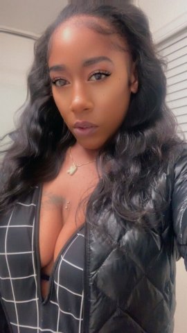 Richmond Female Escort — Incall, Outcalls, Car Dates & Video Call Verification - 1