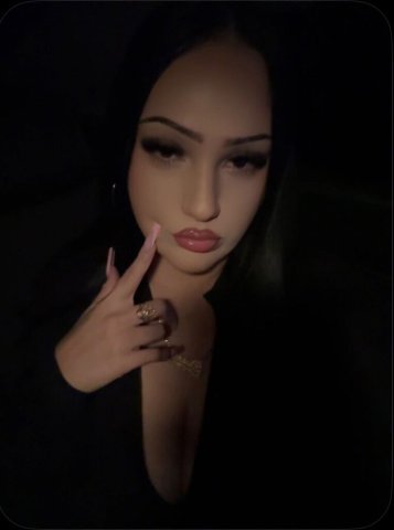 Busty Long Hair Guerita (19) — Sacramento, CA - 1