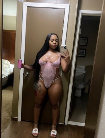 Omaha Outcall Only — High-End Massages, No Bare/Raw - 1