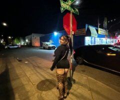Seattle Full-Service Female Escort — In-Call & Out-Call - Image 3
