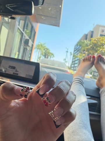 Petite Latina Mama Incall Specials in San Gabriel Valley — Yosy - 1