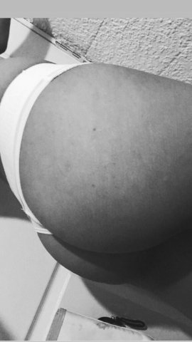 Akron/Canton Car Dates & Discreet Female Escort - 1
