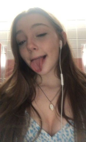 Austin Female Escort — in-call/out-call & hotel visits - 1