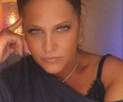 Palm Springs Female Escort — FaceTime Views - Image 3