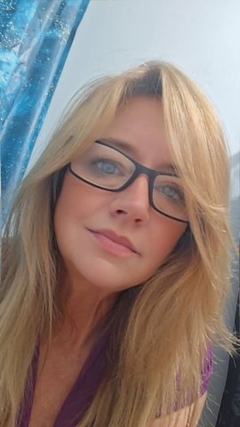 Nashville Traditional-Style Girlfriend Escort (One Lover Per Day) - 1