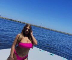 Modesto escorts - Modesto Incall Bombshell Escort