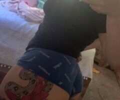Milwaukee escorts - Milwaukee Female Escort — In-Calls or Car Dates Only