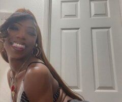 Tiny (24) Petite Chocolate Female Escort — outcalls, car fun, house calls & massages - Image 5