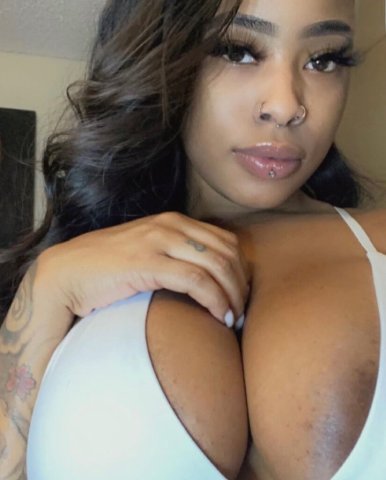 Pretty Wet Petite Escort — Fresno Petite (29) - 1