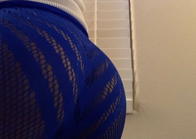 Petite treat is back — discreet Las Vegas text meetup - 1