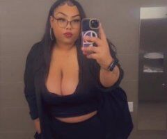 Bella — Seattle Curvy BBW Filipina/Mixed Female Escort (Incall & Outcall) - Image 7
