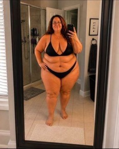 Milford DE Hot Mom VIP Escort — Oral, 69 & Bare Services - 1