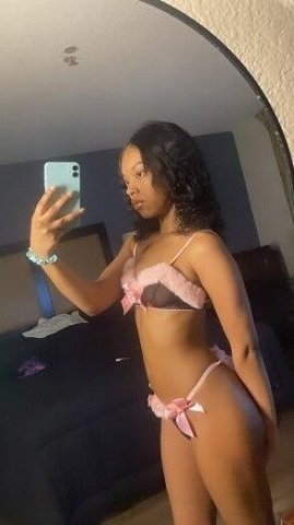 Fort Collins CO Independent Female Escort — Incall/Outcall Car Fun + GFE - 1