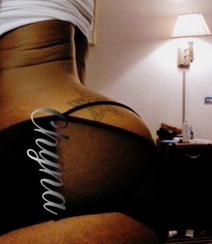 Slim-thick escort — ready to hit (34) - 1