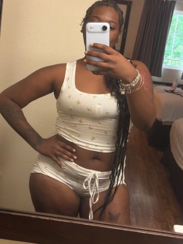 Auburn Female Escort — Incalls & Outcalls (20) - 1