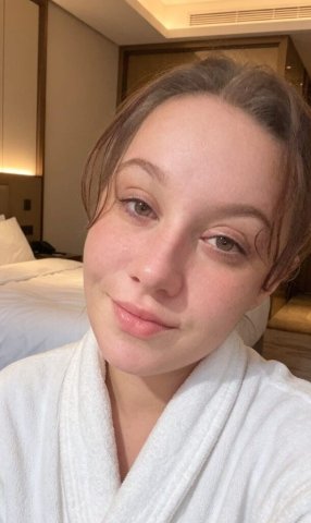 Ventura Single Escort — Incall, Girlfriend Experience, Blowjob (No Condom), 69, Massages - 1