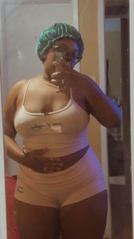 Boston Female Escort — FWB & GFE experiences - 1