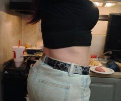 Tucson Arizona Female Escort — Q.V., H.H.R. (30 mins), F.H.R. (1 hour) - Image 3