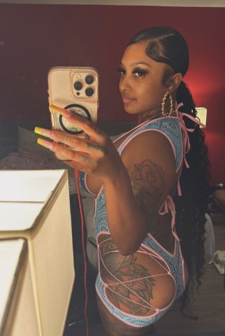 San Fernando Valley Exotic Escort (24) — FT, Fetish-Friendly Massages - 1