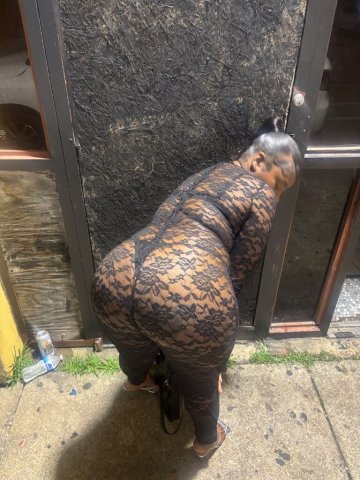 Treasure Coast Female Escort — Incalls Only (Discreet, Upscale Men) - 1