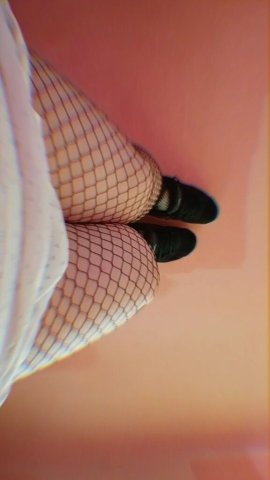 New York City Female Escort — Head Service - 1