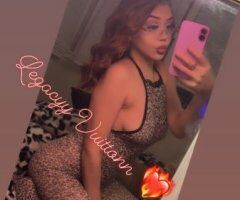 Wichita Latina Baddie Female Escort — 5⭐r Hangout Cleaned Up - Image 9