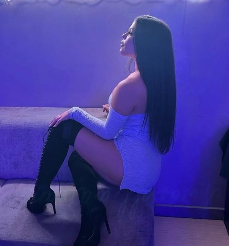 Female Escort Raleigh-Durham — Romantic, sensual services - 1