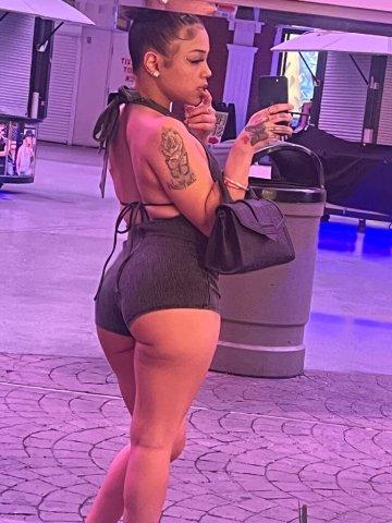San Diego Female Escort — Outcalls & Car Fun - 1