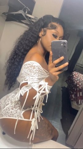 Shreveport Female Escort — massage, feet, and discreet dates - 1