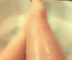 Tampa escorts - Tampa Female Escort — Saturday Night Special (Incalls/Car Dates)